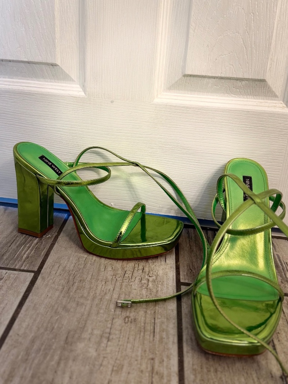 Nine West- Metallic Platform- Size 12